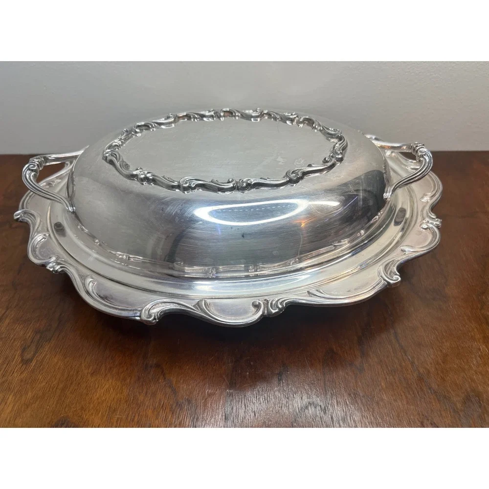 Vintage Silver Plated Oval Covered Serving Dish Scrolled Edge Domed Lid 12x9‎